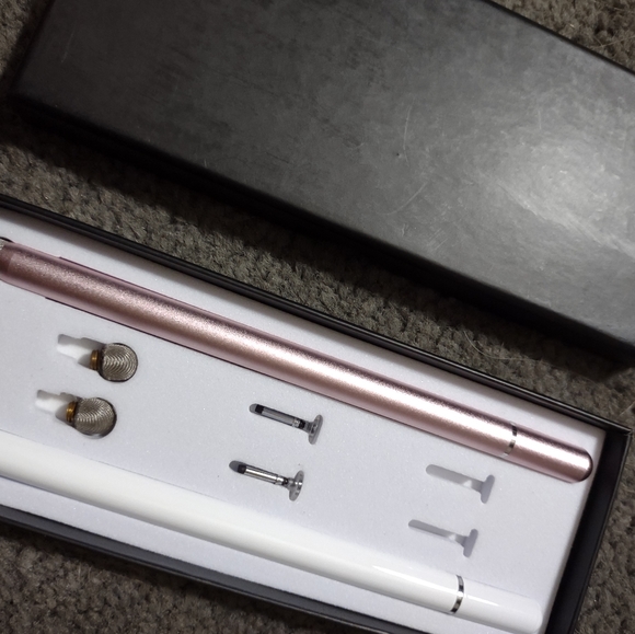 2 Stylus Pens - Picture 3 of 6